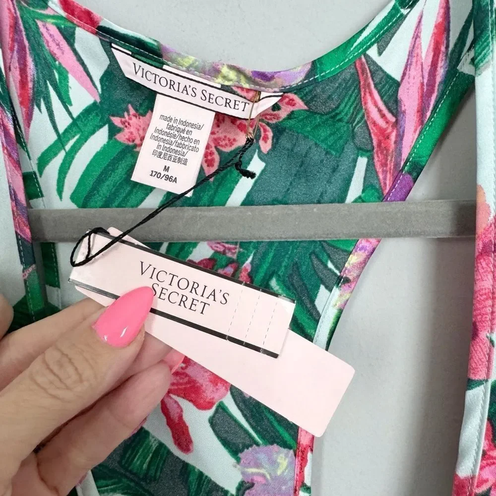 VICTORIA’S SECRET | NEW Tropical Floral Satin Look Sleep Tank Top Women’s Size M